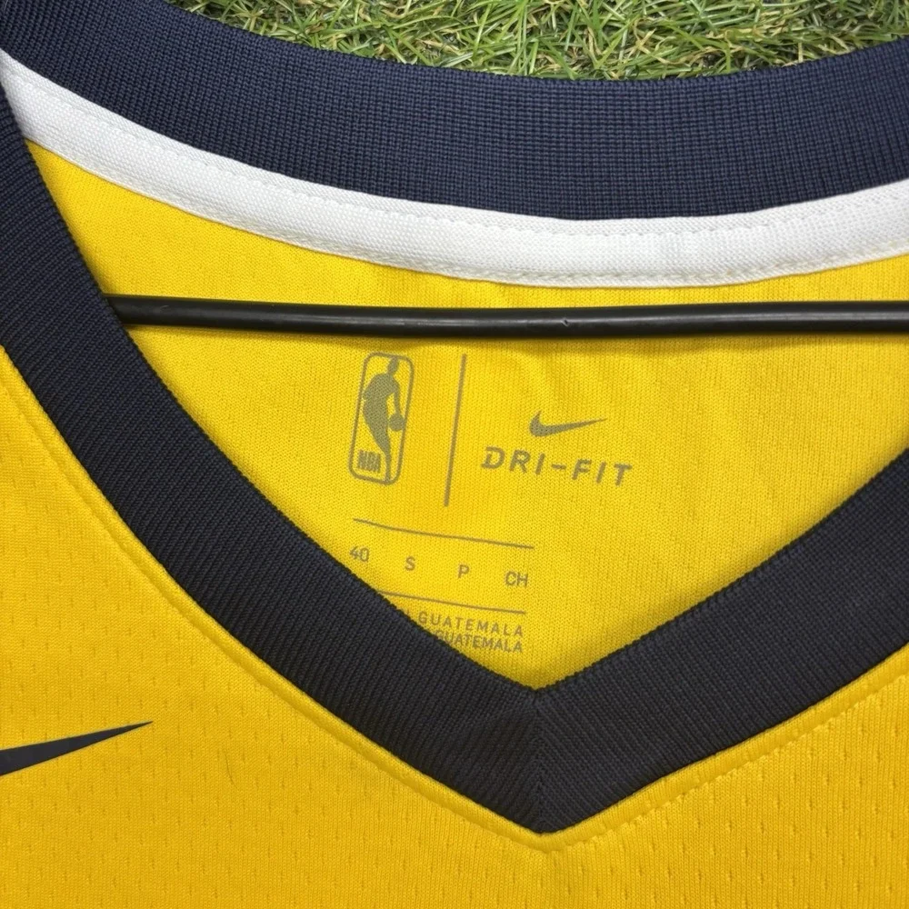 Nike Indiana Pacers Nike Jersey Mens 40 Medium Domantas Sabonis #11 Yellow Print